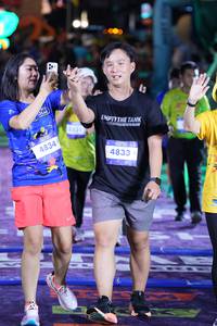 BIB: 353, 4834, 4833
                            <button type="button" onclick="openModal(26236426)" class="btn btn-primary btn-sm float-right btn-popup" data-toggle="modal" data-target=".modal-high-quality">
                        <i class="fas fa-shopping-cart"></i> Add to Cart
                    </button>
                                            <button type="button" onclick="isThisMe(26236426, true)" class="btn btn-success btn-sm float-right btn-popup btn-isme hidden" data-toggle="tooltip" data-placement="bottom" title="นี่คือรูปของคุณใช่ไหม คลิกที่นี่เพื่อเอาเข้าอัลบั้ม">
                        <i class="fas fa-plus"></i> Add to album
                    </button>
                    <button type="button" onclick="isThisMe(26236426, false)" class="btn btn-warning btn-sm float-right btn-popup btn-isnotme hidden">
                        <i class="fas fa-ban"></i> Remove from album
                    </button>